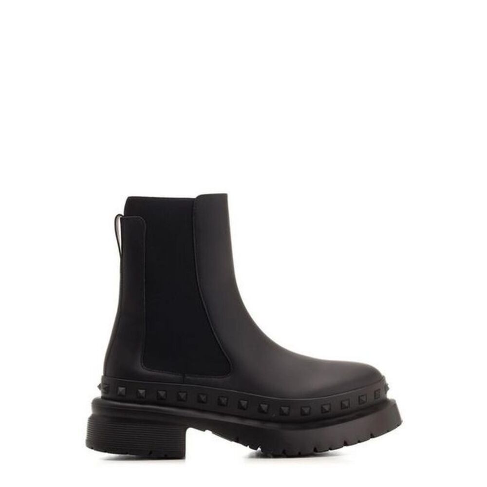 VALENTINO Garavani Rockstud Chelsea Boots Men BLACK